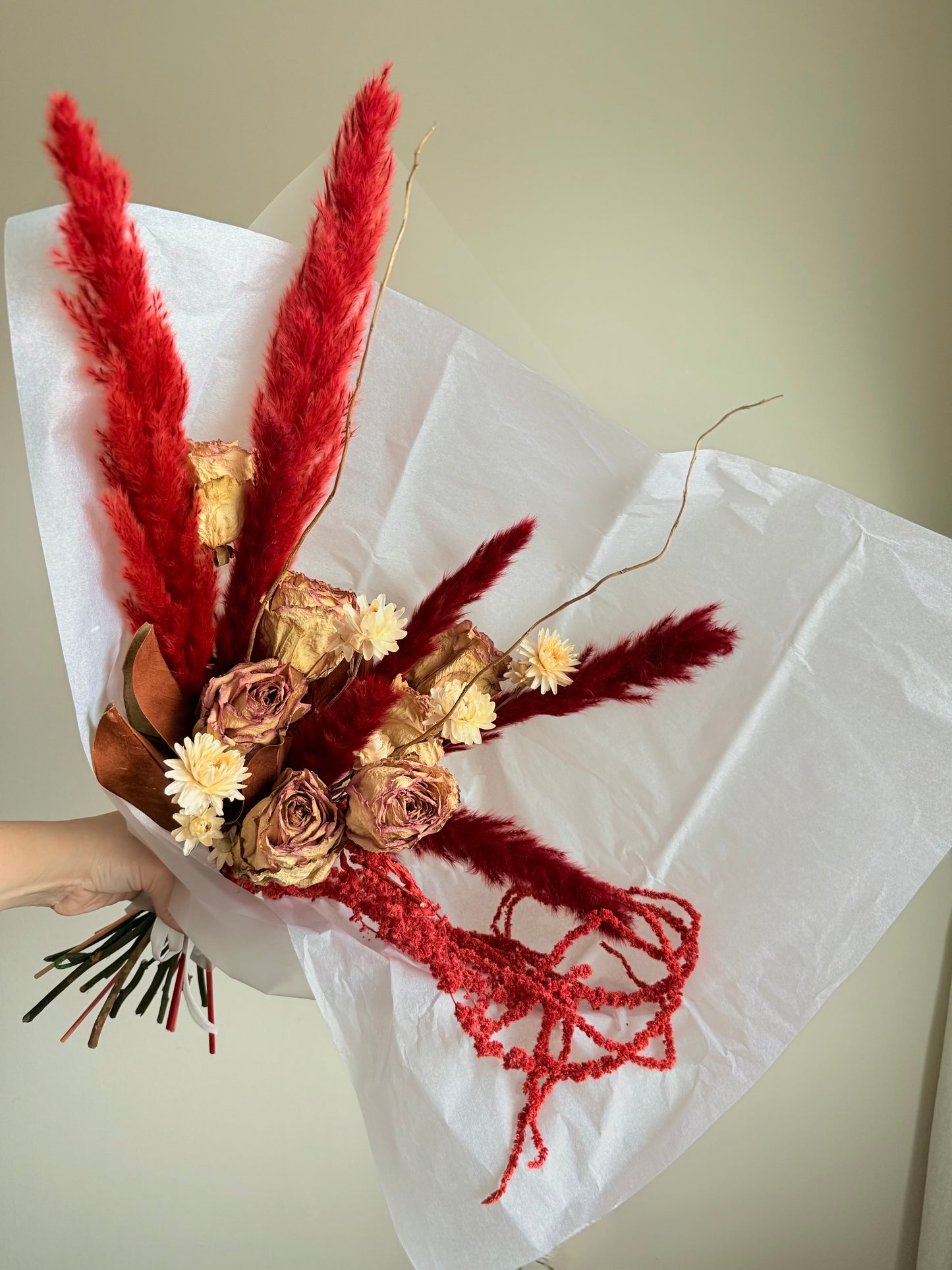 Red Heart - Dried Medium Size Bouquet