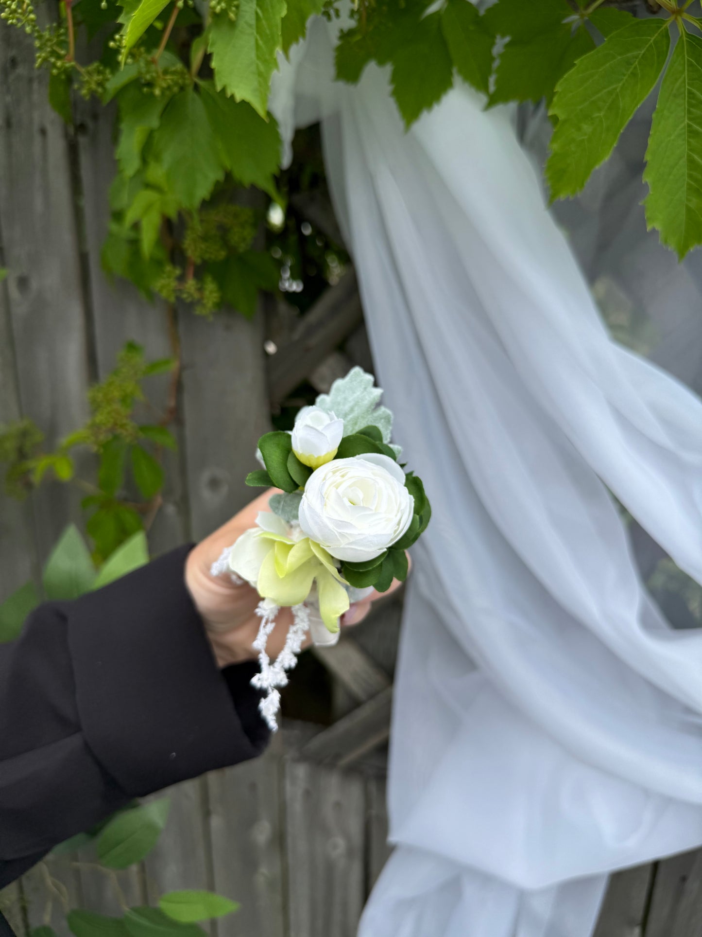 White boutonnière 