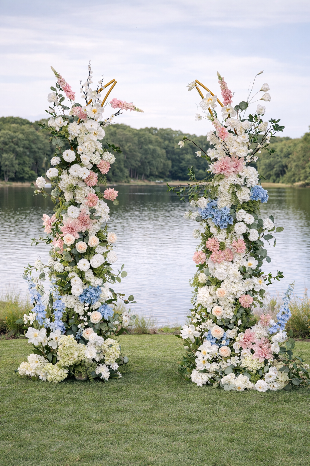 Rental - Pastel Wedding Broken Arch